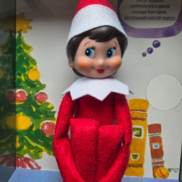 COPY - Elf on the Shelf Girl Doll and Book for a Childs Christmas Memories (NWT) - Picture 4 of 6